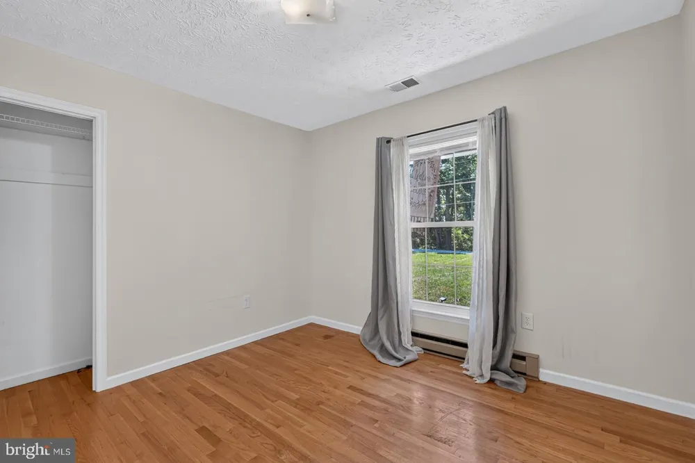 313 KNIGHT DRIVE White Post, VA 22663