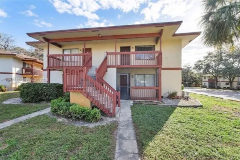2070 NW 43rd Ter #6