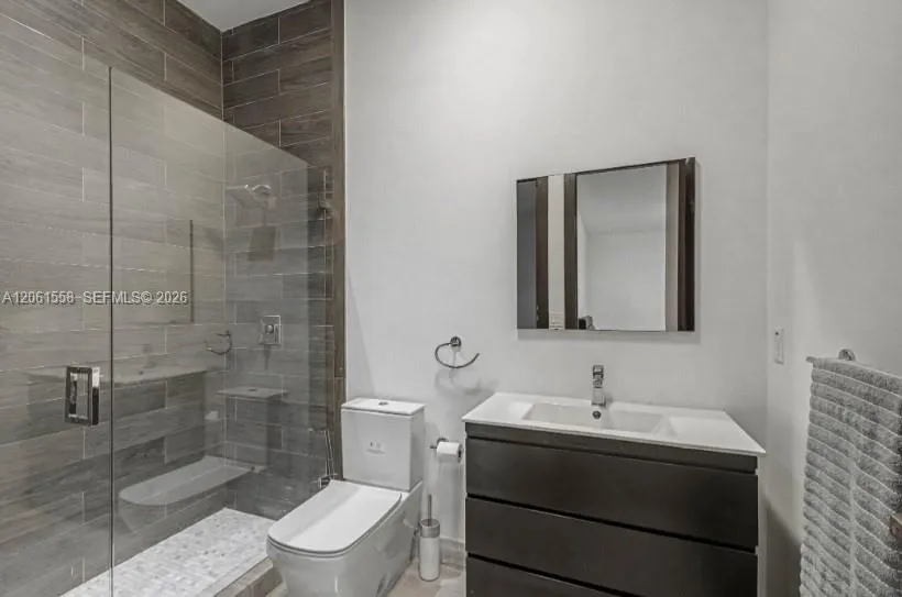 3341 NW 84th Ct Doral, FL 33122