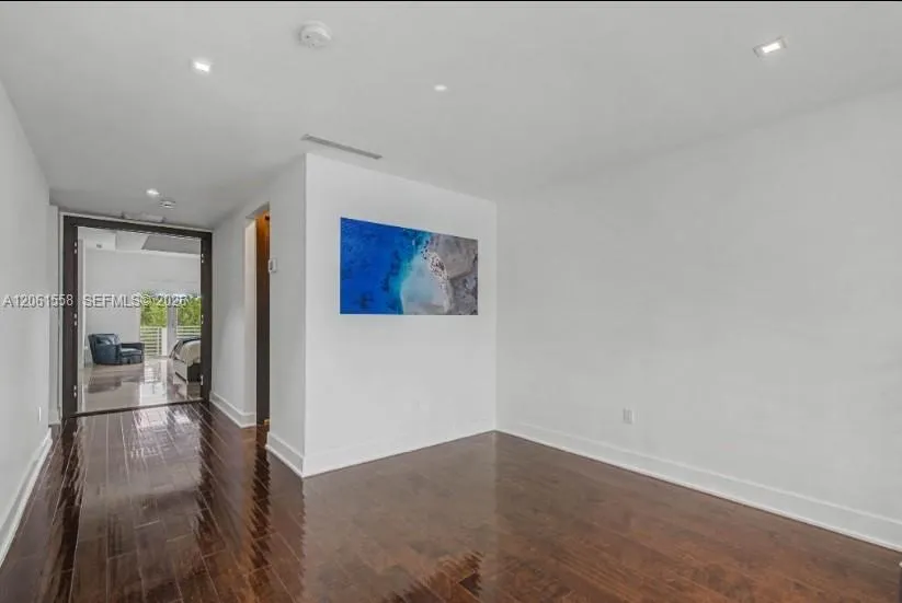 3341 NW 84th Ct Doral, FL 33122