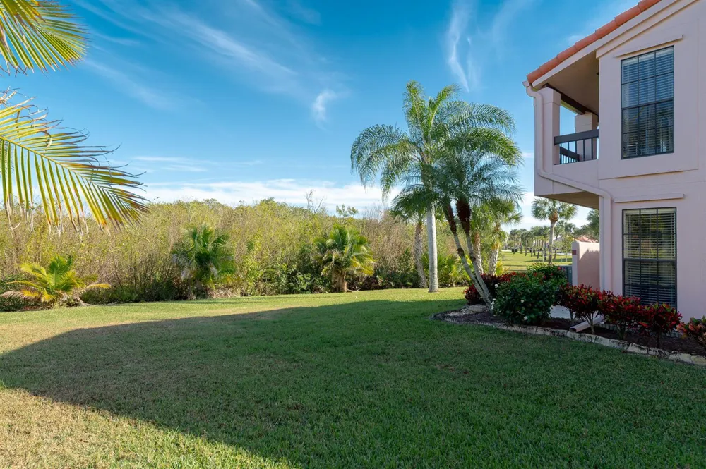 3307 SE SANDPIPER CIRCLE Port St. Lucie, FL 34952