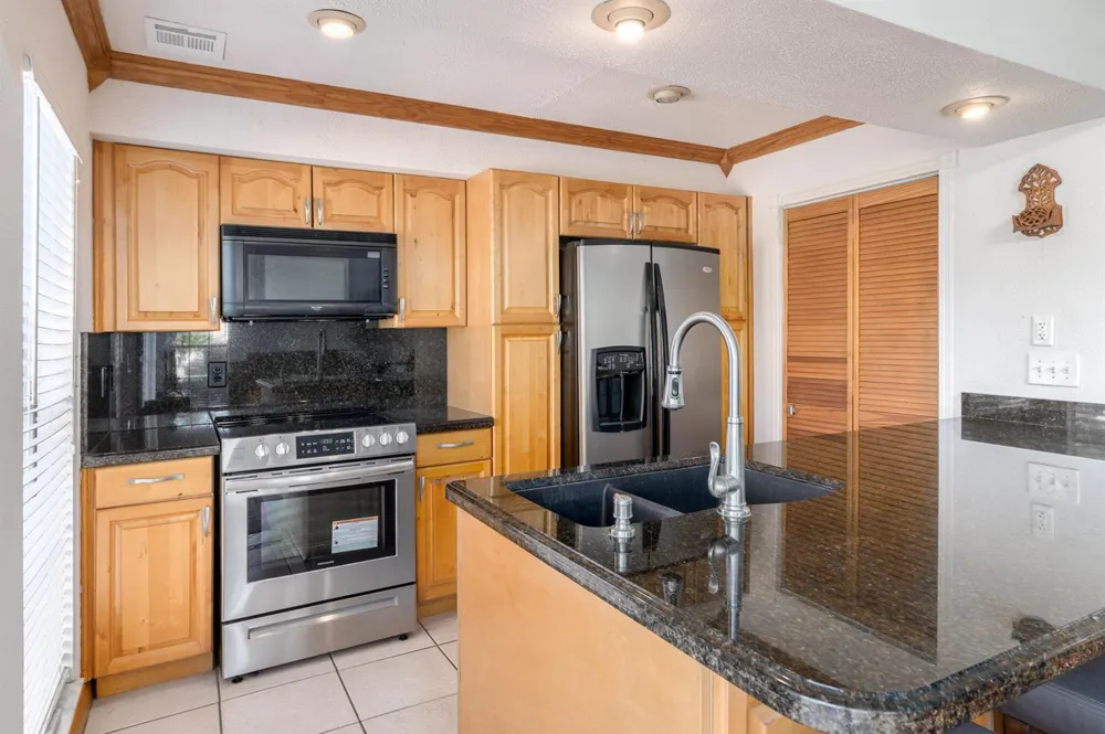 3307 SE SANDPIPER CIRCLE Port St. Lucie, FL 34952