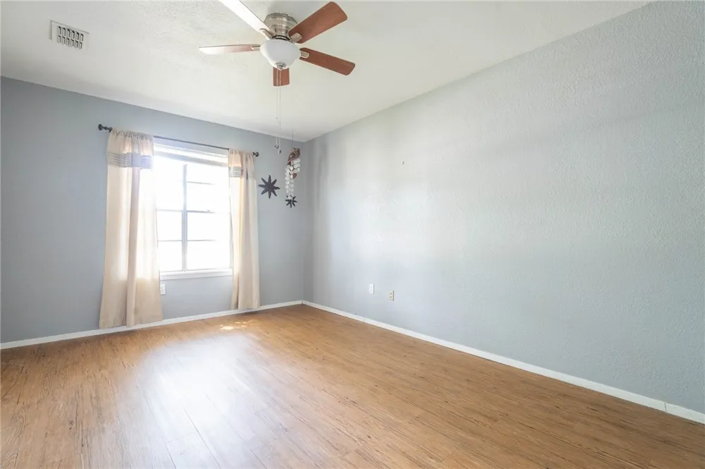 1810 Silver Sands Drive Corpus Christi, TX 78412