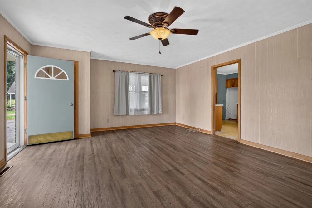 3035 Monterey Hwy Sparta, TN 38583