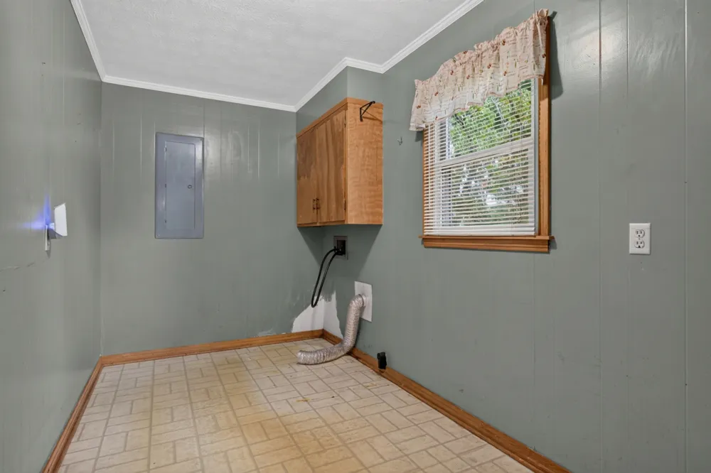 3035 Monterey Hwy Sparta, TN 38583