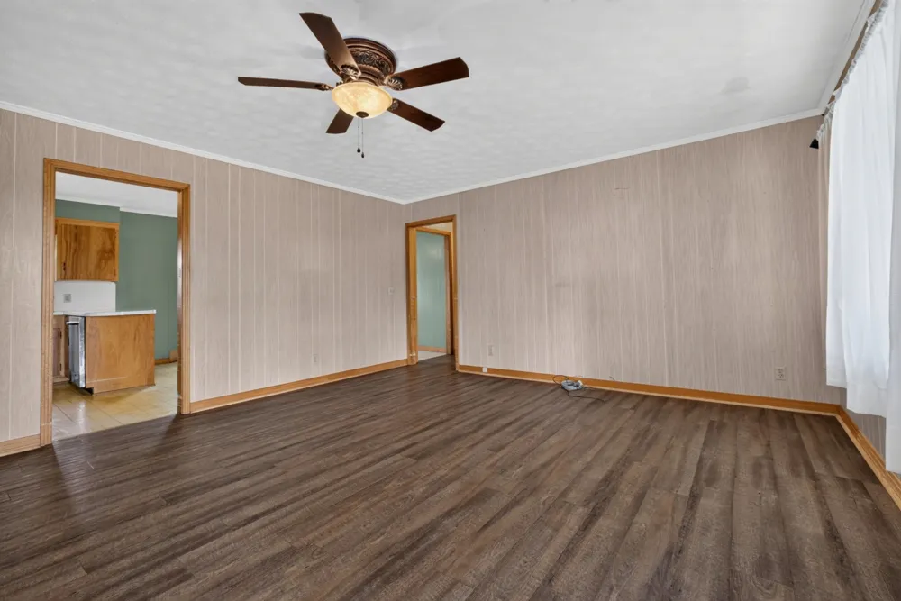 3035 Monterey Hwy Sparta, TN 38583