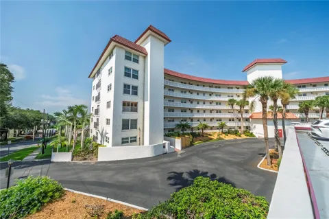 601 MCDONALD STREET #2