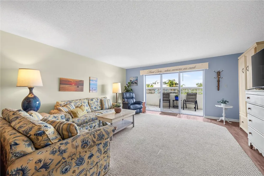 601 MCDONALD STREET #2 Mount Dora, FL 32757