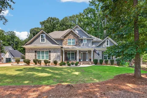 31 Boxwood Court