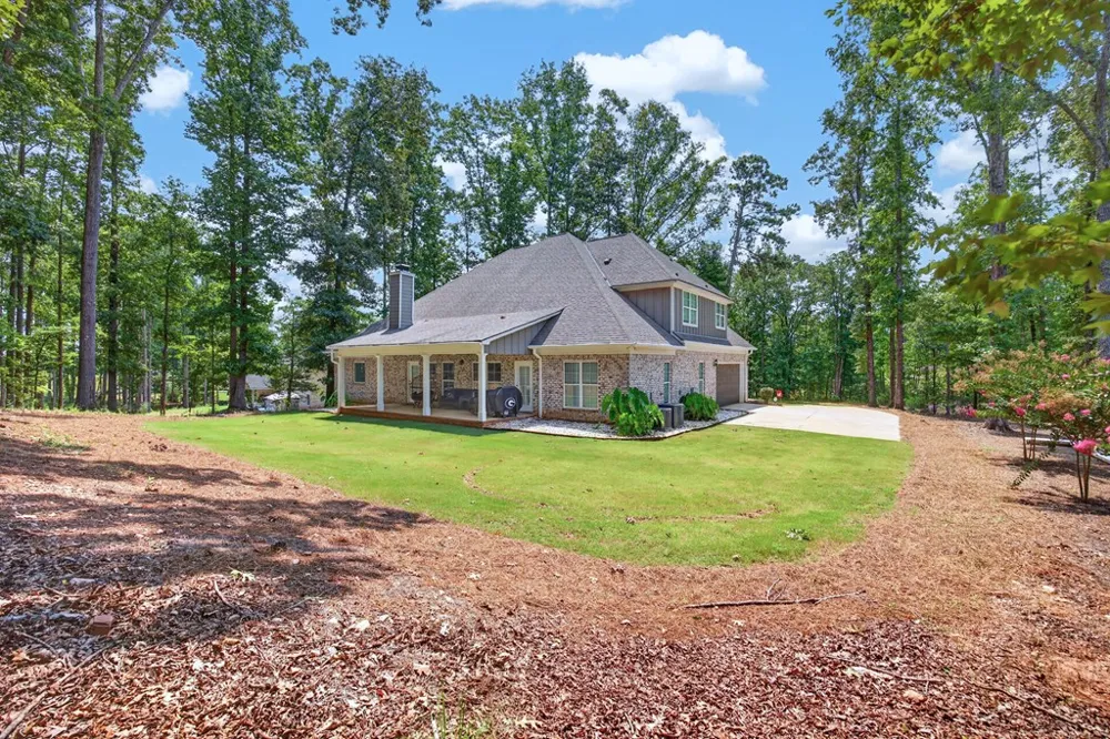 31 Boxwood Court Midland, GA 31820
