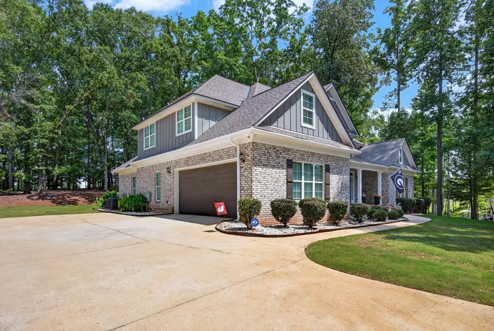 31 Boxwood Court Midland, GA 31820