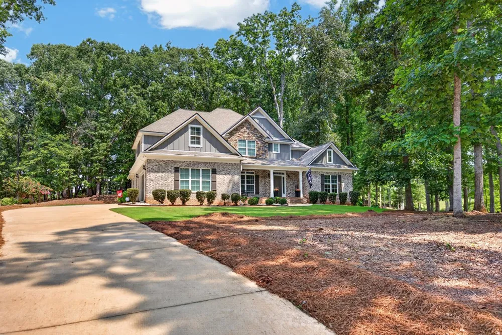 31 Boxwood Court Midland, GA 31820