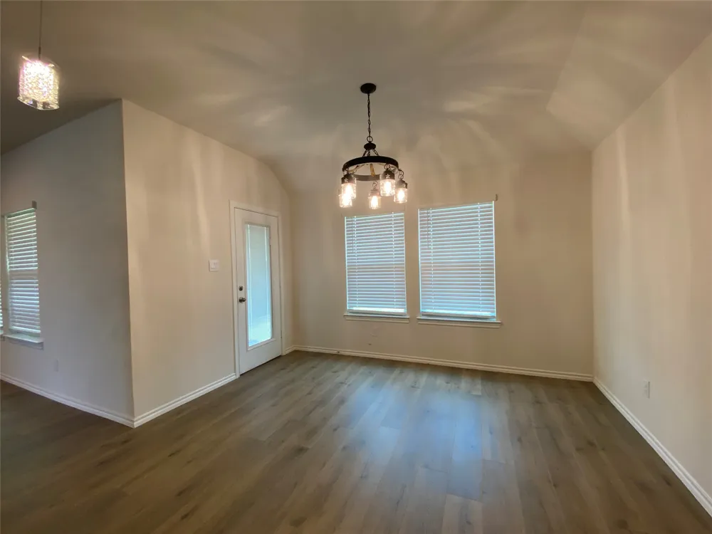 159 Mapleoak Drive Caddo Mills, TX 75135