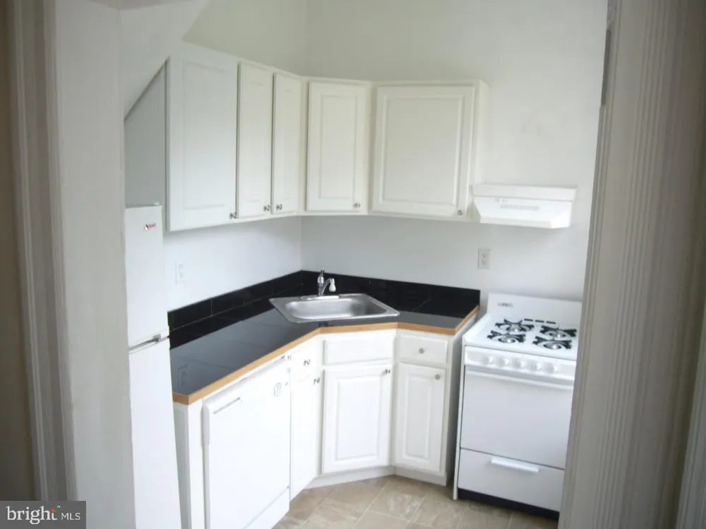 301 S BROAD STREET #7 Kennett Square, PA 19348