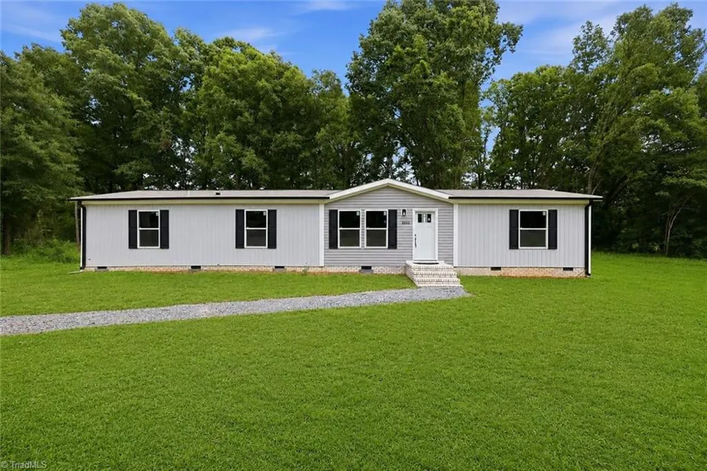 6008 Apple Wyrick Road Gibsonville, NC 27249