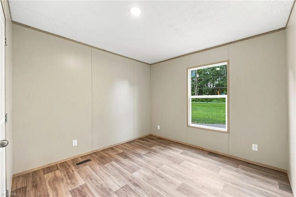 6008 Apple Wyrick Road Gibsonville, NC 27249