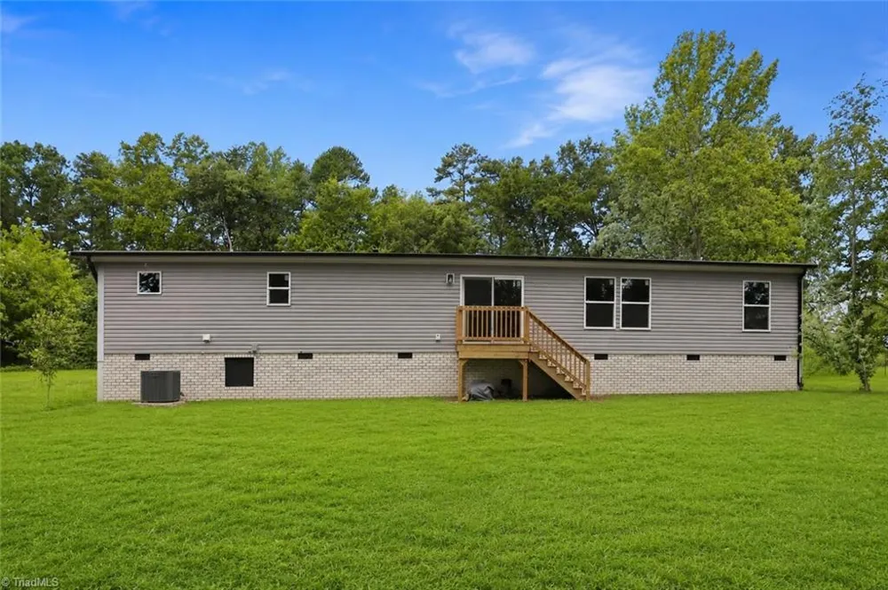 6008 Apple Wyrick Road Gibsonville, NC 27249