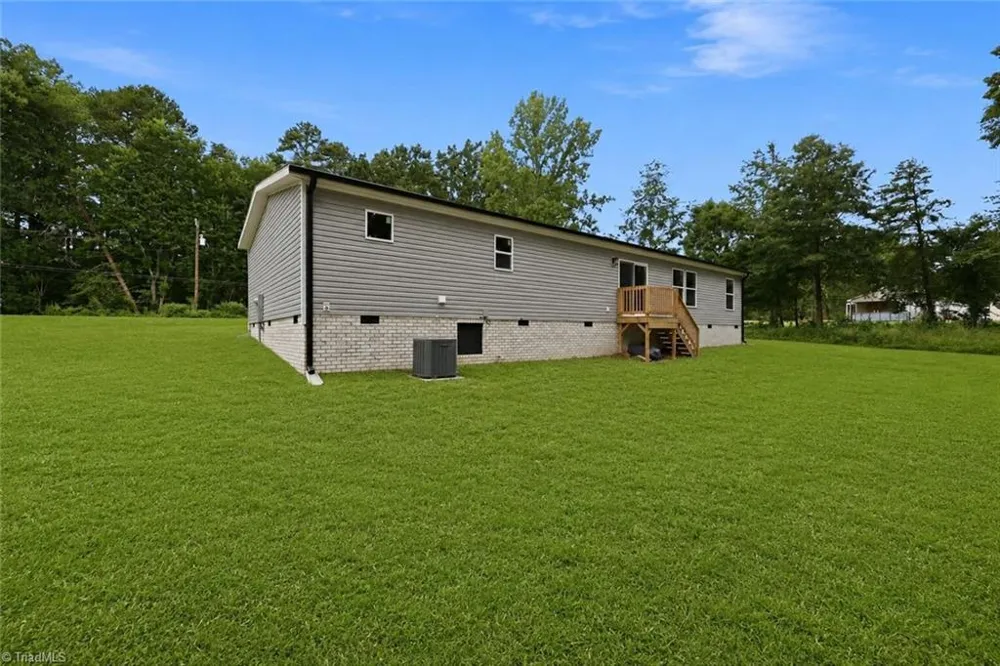 6008 Apple Wyrick Road Gibsonville, NC 27249