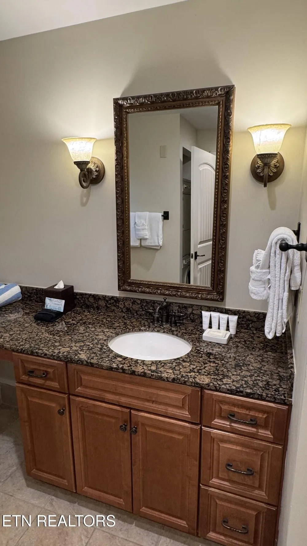 212 Dollywood Ln #420 Pigeon Forge, TN 37863