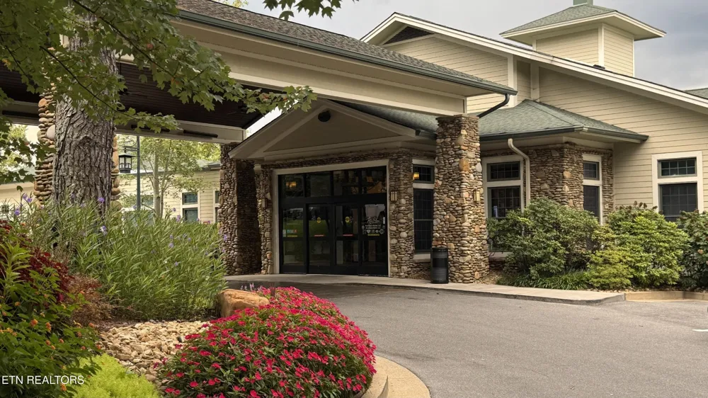 212 Dollywood Ln #420 Pigeon Forge, TN 37863