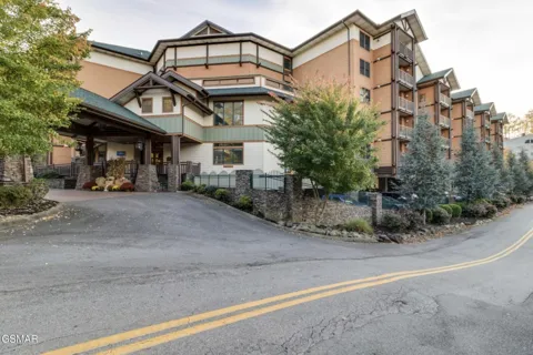 215 Woliss Lane #UNIT 209, 312, 510