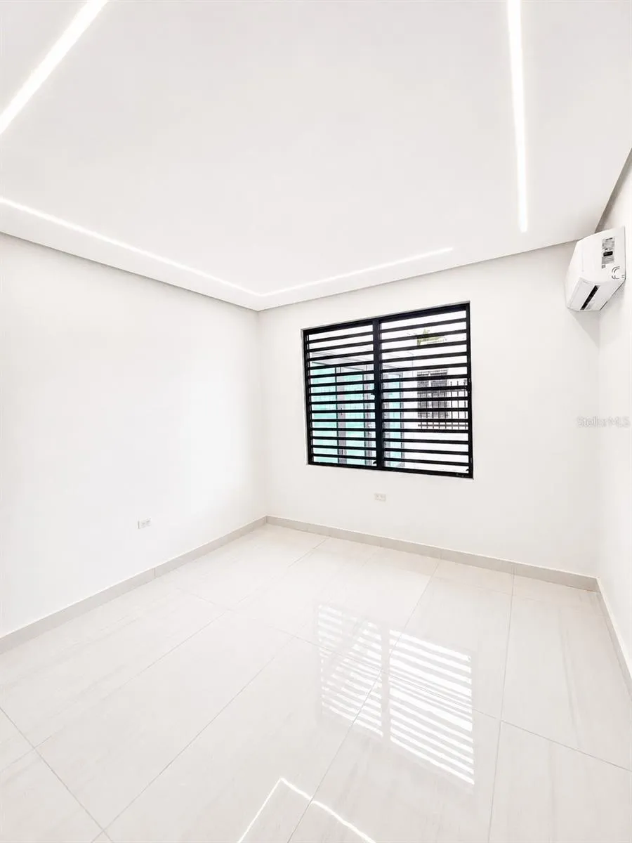 Santa Teresita 2204 MCLEARY ST San Juan, PR 00913