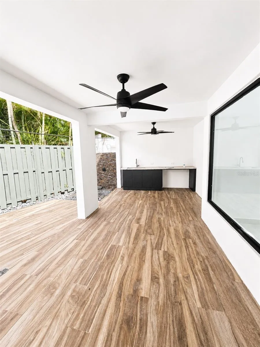 Santa Teresita 2204 MCLEARY ST San Juan, PR 00913