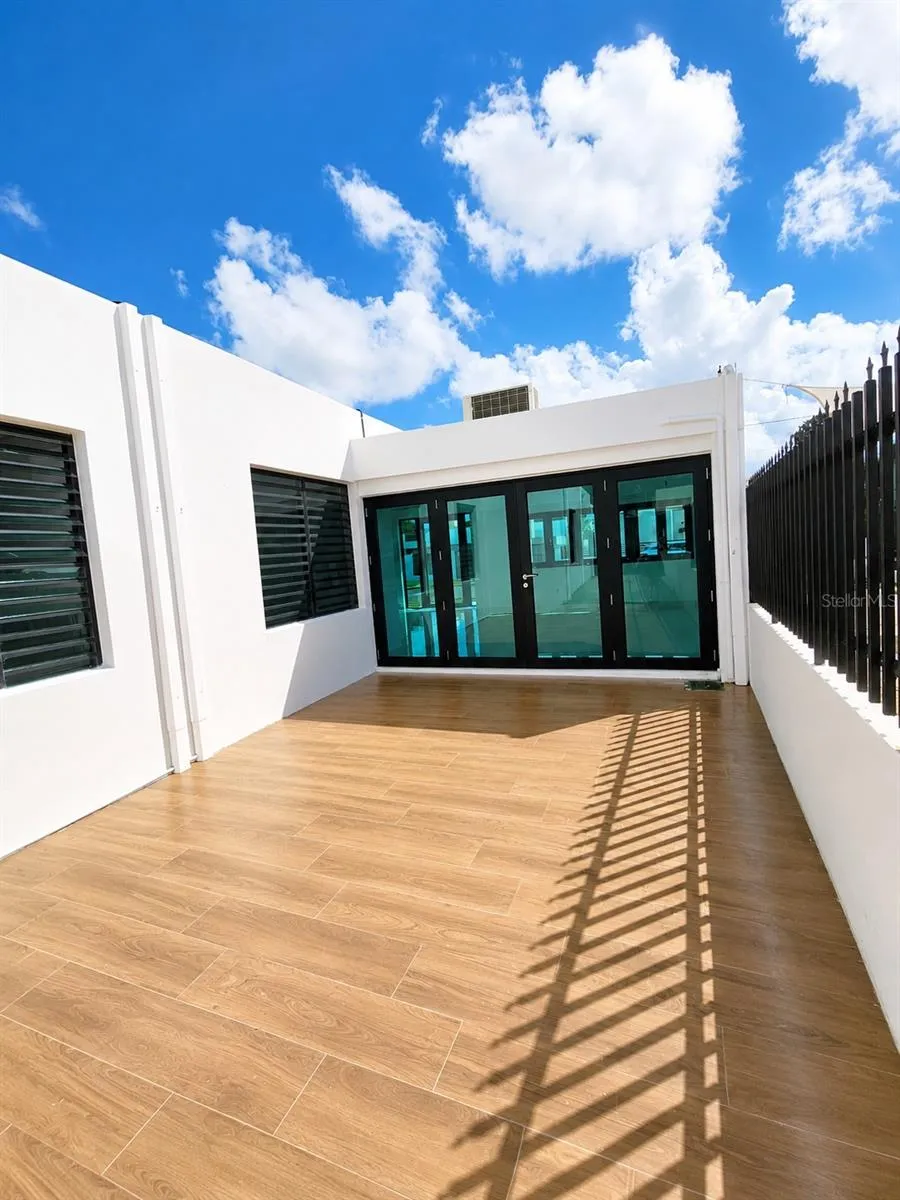 Santa Teresita 2204 MCLEARY ST San Juan, PR 00913