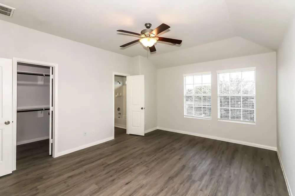 2439 Lago Mirado Way Richmond, TX 77406