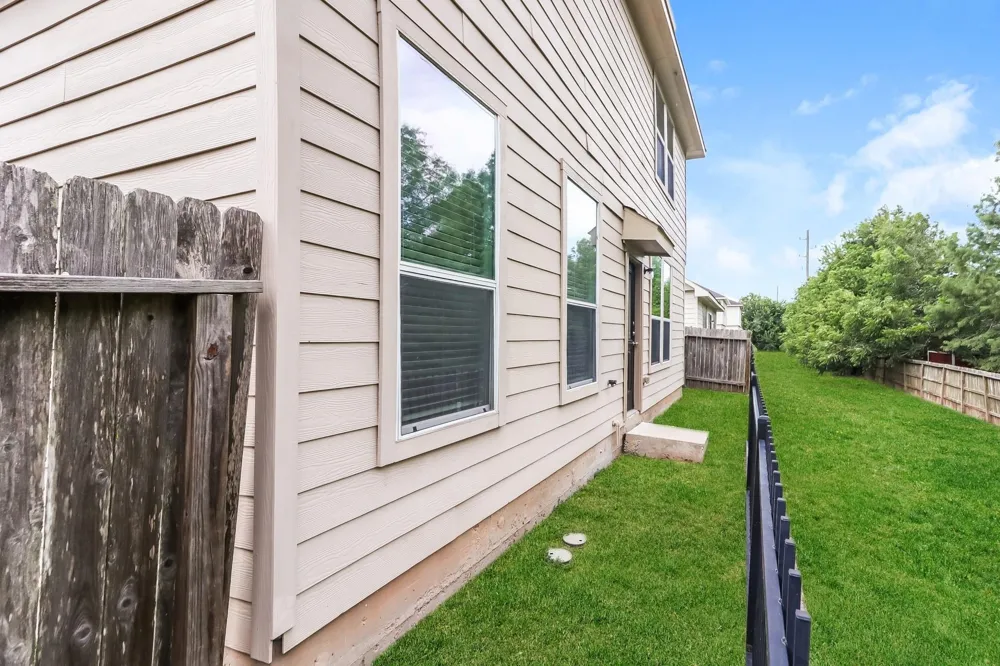 2439 Lago Mirado Way Richmond, TX 77406