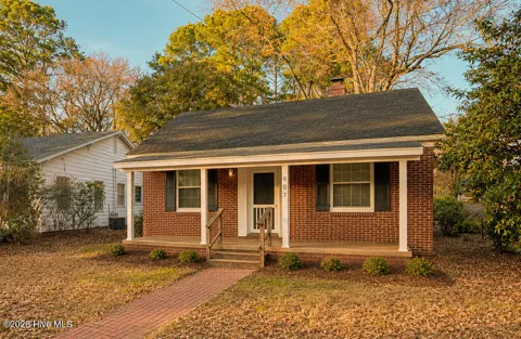 907 E Walnut Street