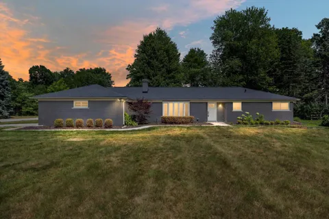 4790 Belzair Drive