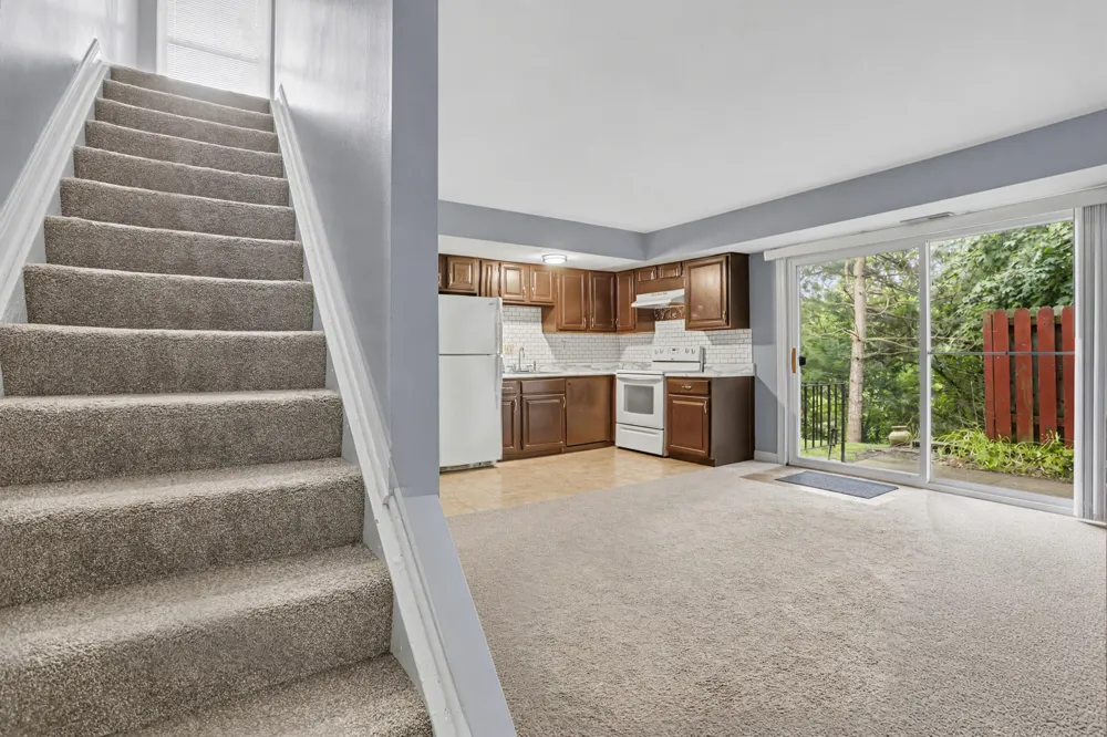 3517 Kenbrooke Court Kalamazoo, MI 49006