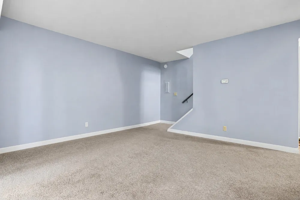 3517 Kenbrooke Court Kalamazoo, MI 49006