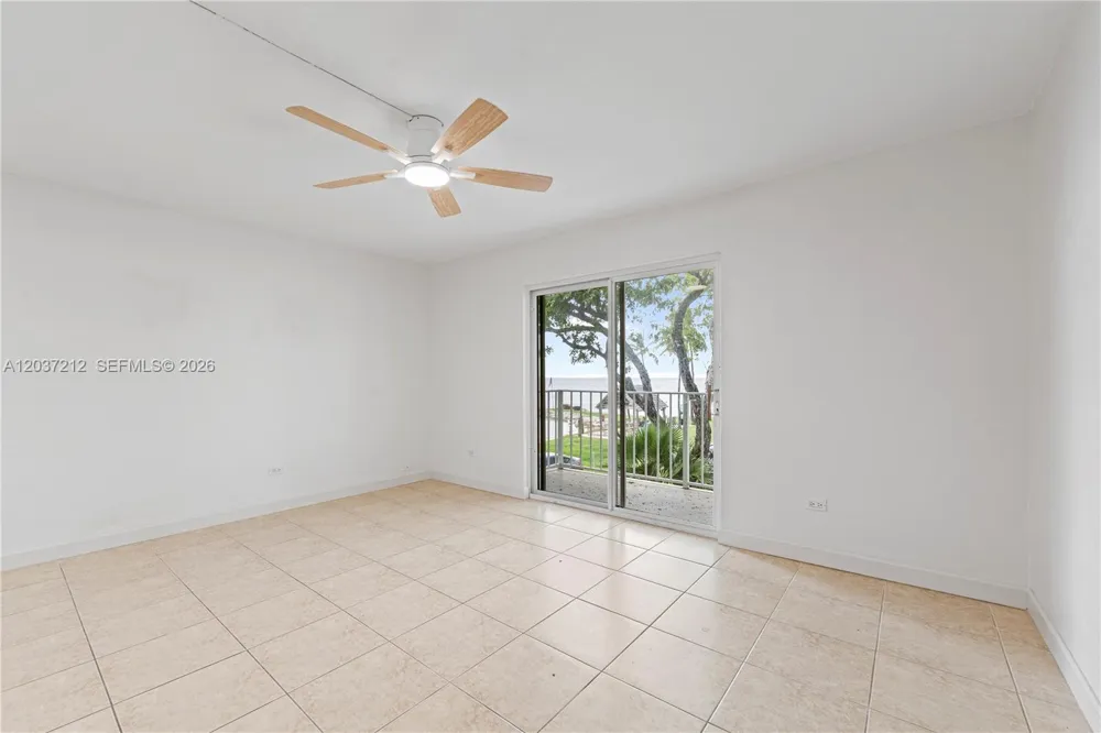 92550 Overseas Hwy #214 Tavernier, FL 33070