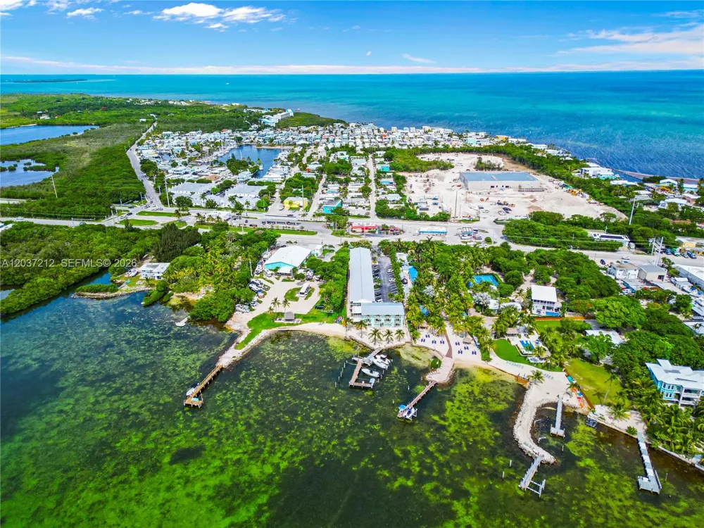92550 Overseas Hwy #214 Tavernier, FL 33070