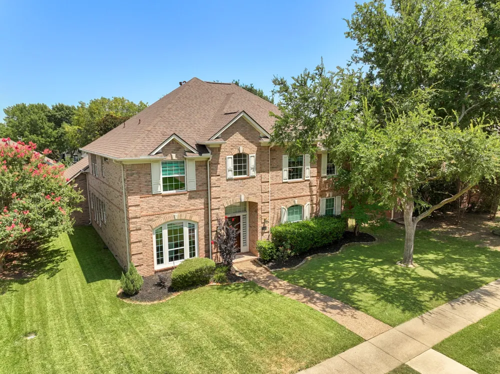 8900 High Meadows Drive Plano, TX 75025
