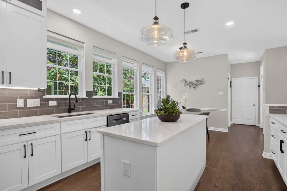 8900 High Meadows Drive Plano, TX 75025
