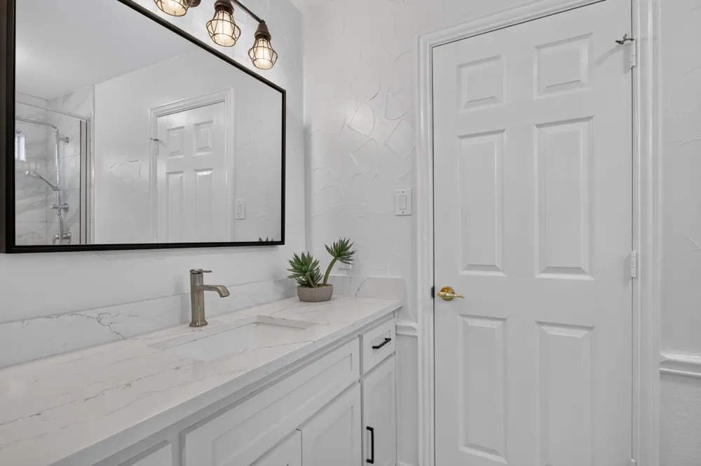 8900 High Meadows Drive Plano, TX 75025