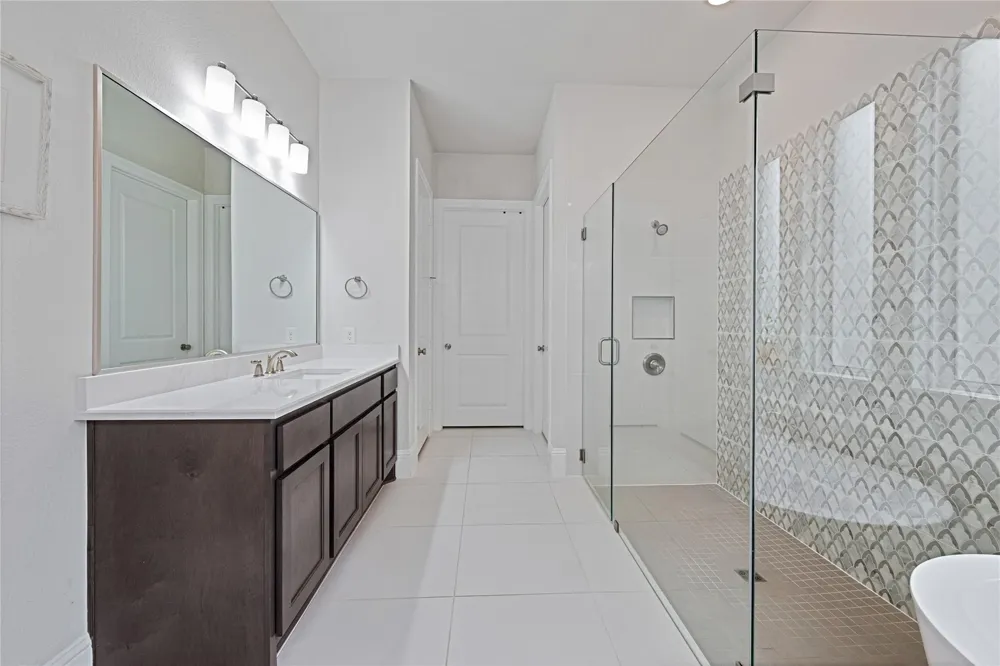 622 Platinum Stone Lane Pinehurst, TX 77362