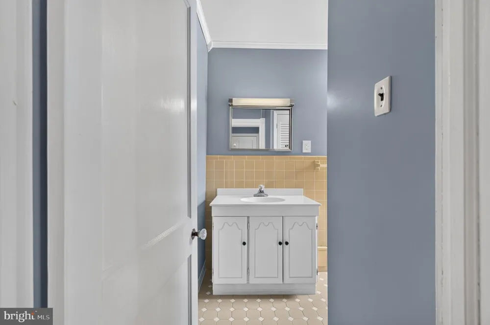 740 MORGAN AVENUE Palmyra, NJ 08065