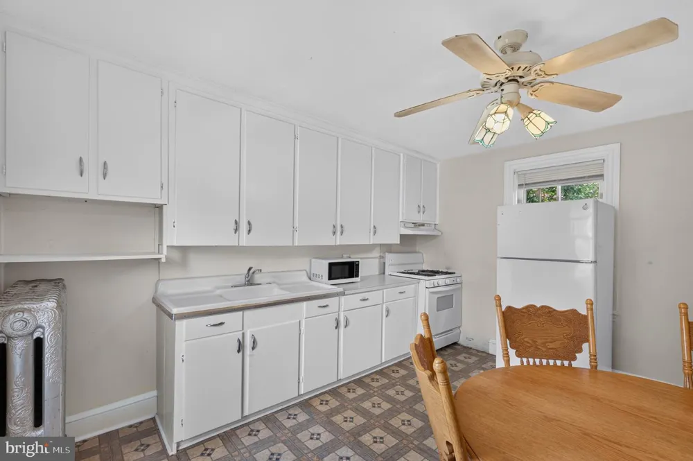 740 MORGAN AVENUE Palmyra, NJ 08065