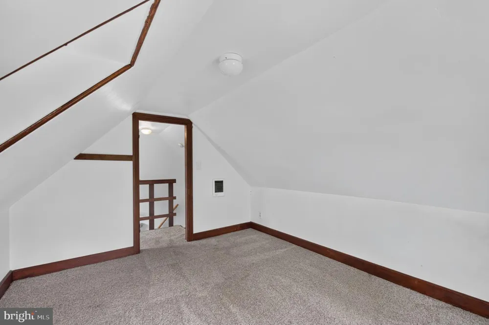 740 MORGAN AVENUE Palmyra, NJ 08065