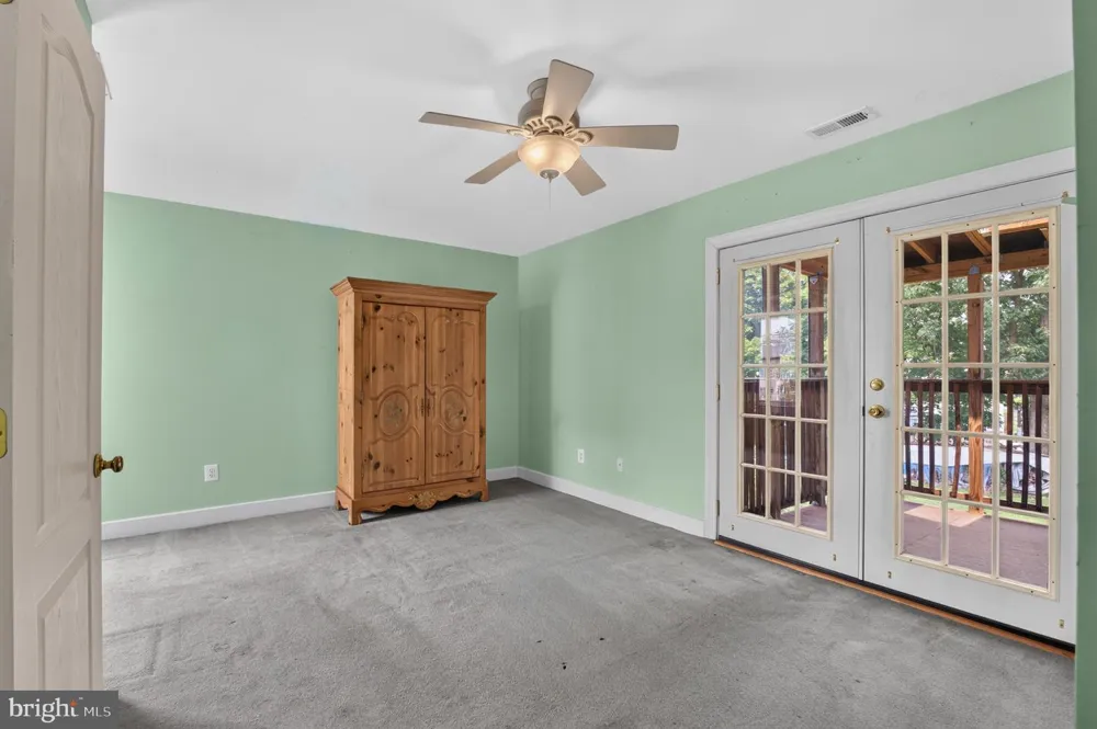 740 MORGAN AVENUE Palmyra, NJ 08065