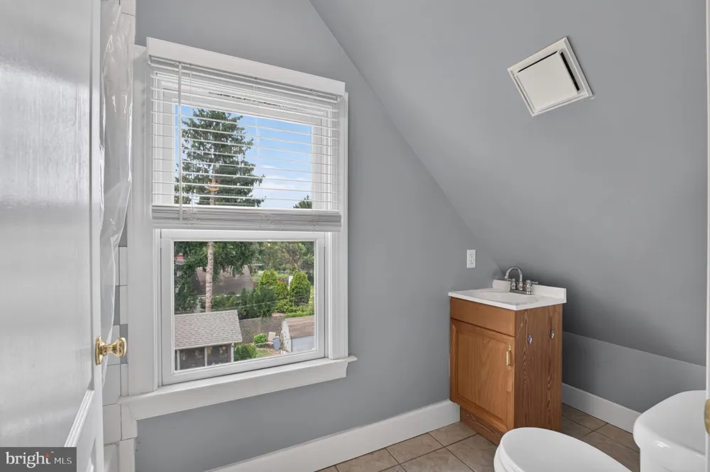 740 MORGAN AVENUE Palmyra, NJ 08065