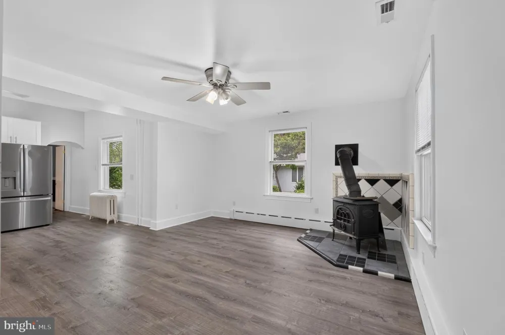 740 MORGAN AVENUE Palmyra, NJ 08065