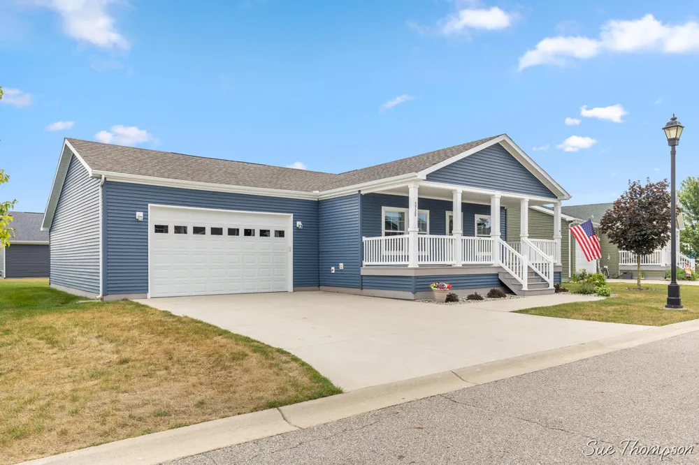 5728 Kingsley Drive Rockford, MI 49341