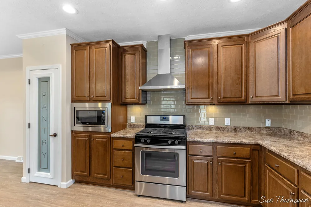 5728 Kingsley Drive Rockford, MI 49341