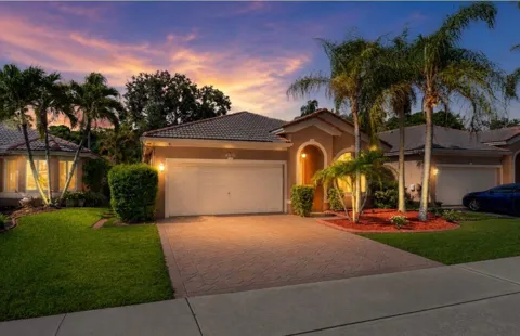 3772 Pebblebrook Court