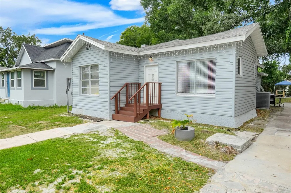 1313 4TH STREET NE Winter Haven, FL 33881